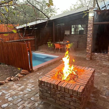 Kruger Wild Dog Inn Marloth Park Esterno foto